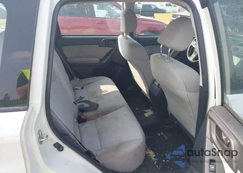 2016 Subaru Forester 2.5I z USA, uszkodzony, nr VIN JF2SJABC2GH436851